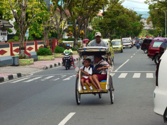 El "Becak" es uno de los medios de transporte típicos de Ambon.